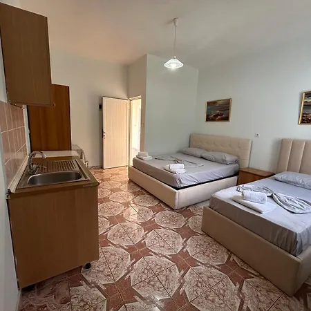 23 * Dhërmi
